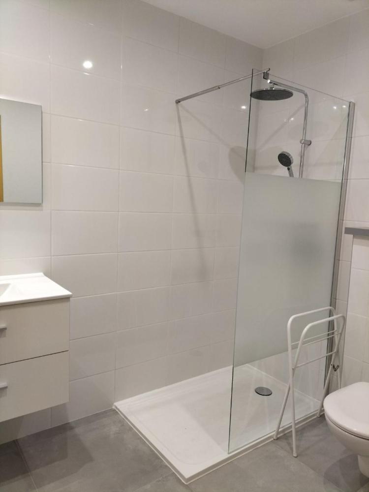 Appartements " Le Clos De La Cerisaie" 카스티용-뒤-가르 외부 사진