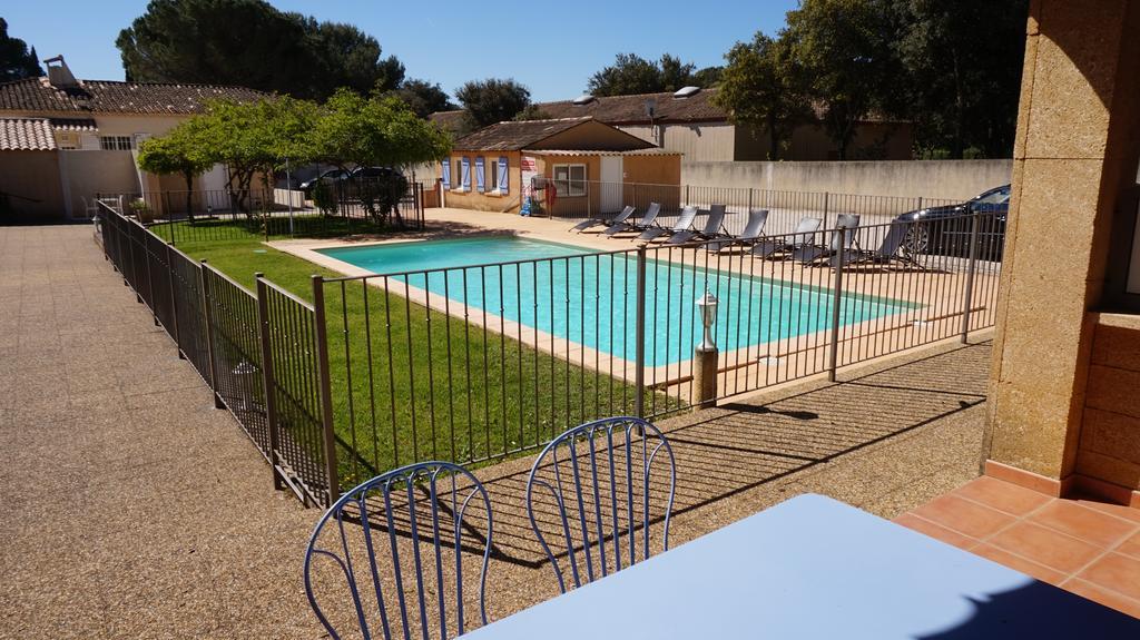 Appartements " Le Clos De La Cerisaie" 카스티용-뒤-가르 외부 사진