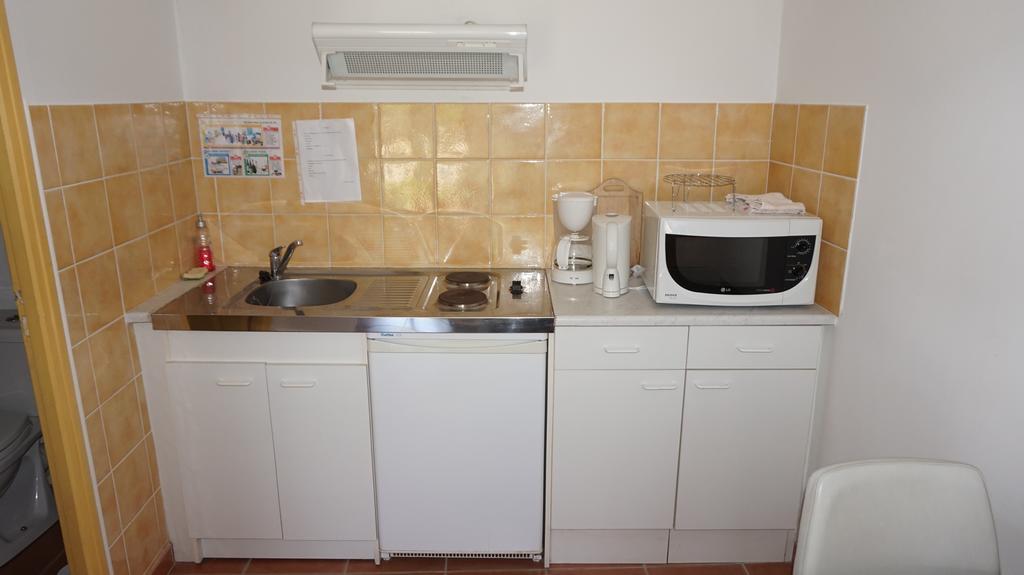 Appartements " Le Clos De La Cerisaie" 카스티용-뒤-가르 외부 사진