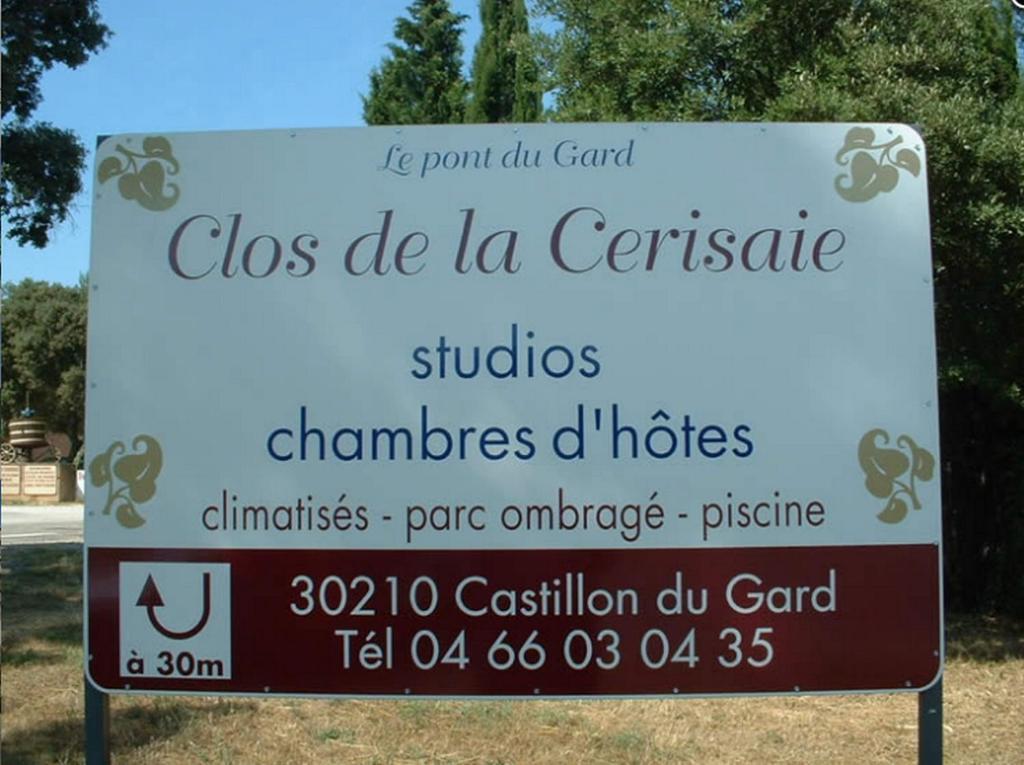 Appartements " Le Clos De La Cerisaie" 카스티용-뒤-가르 외부 사진