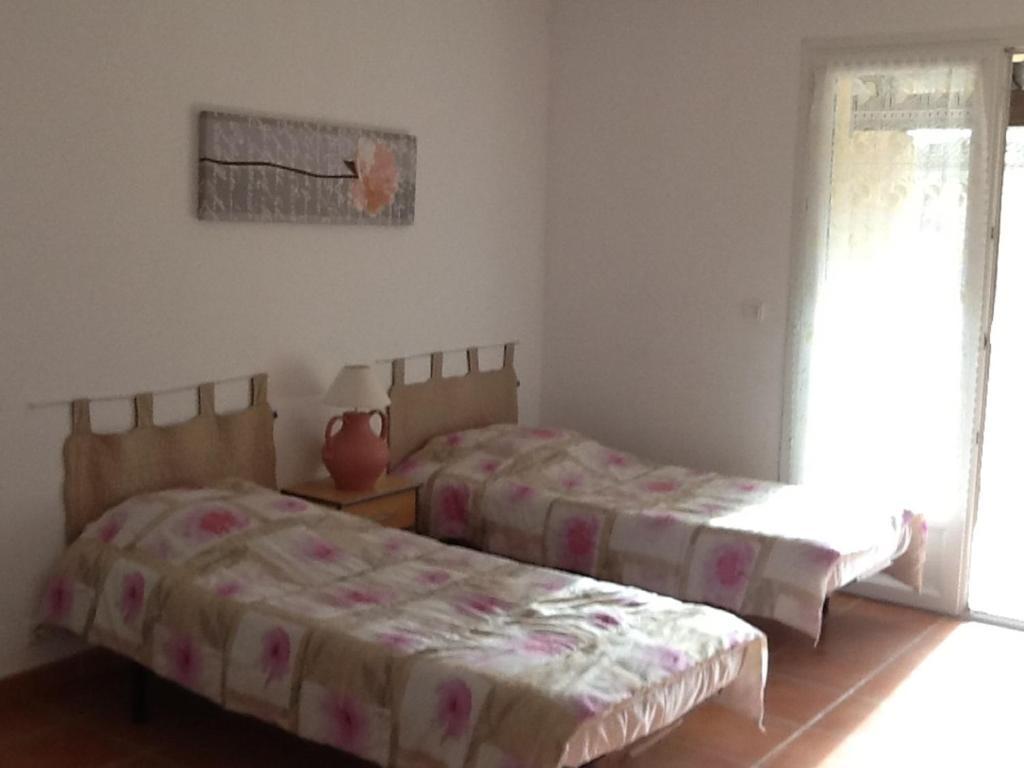 Appartements " Le Clos De La Cerisaie" 카스티용-뒤-가르 객실 사진